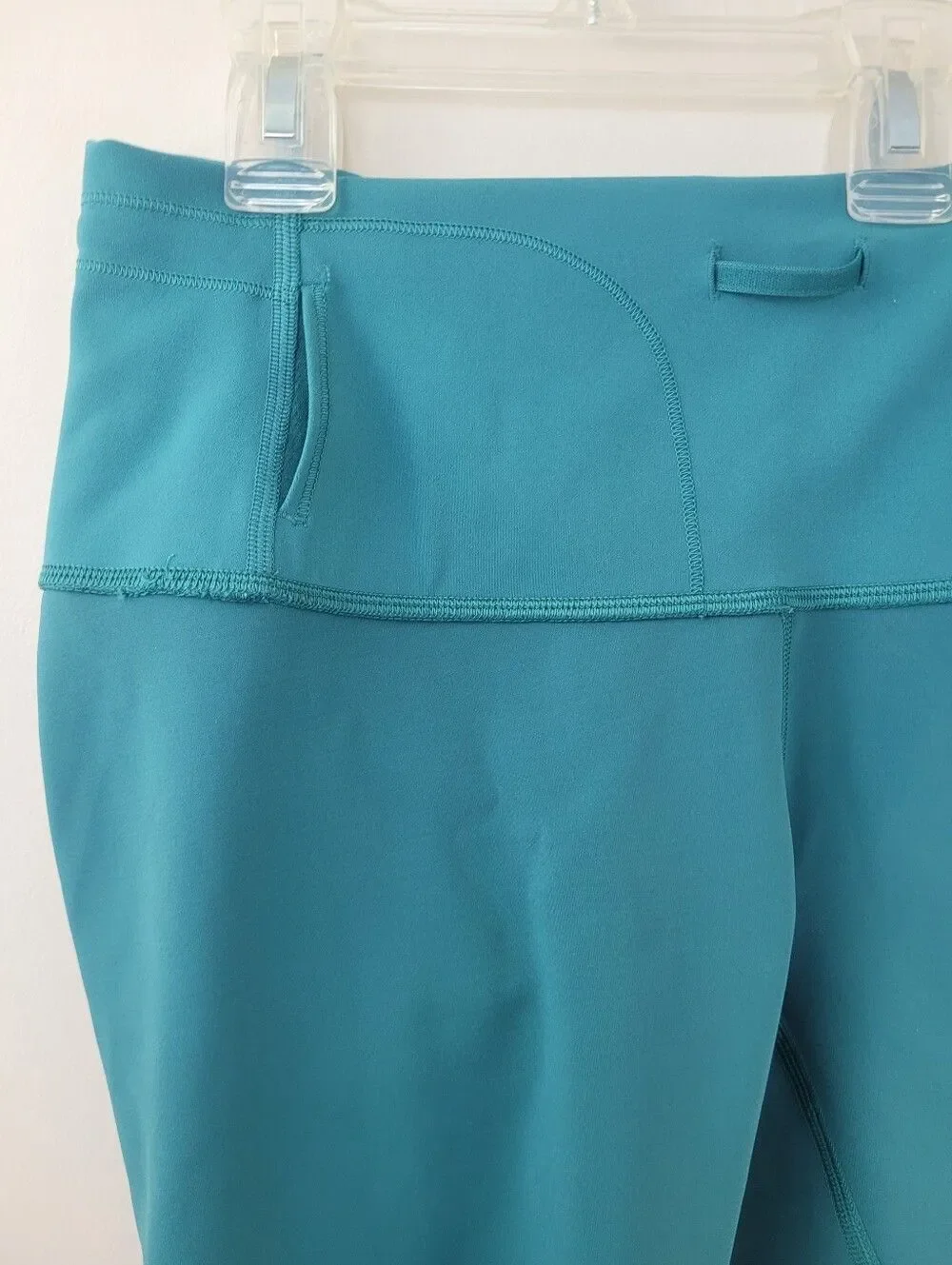 LULULEMON Wunder Train high rise 8